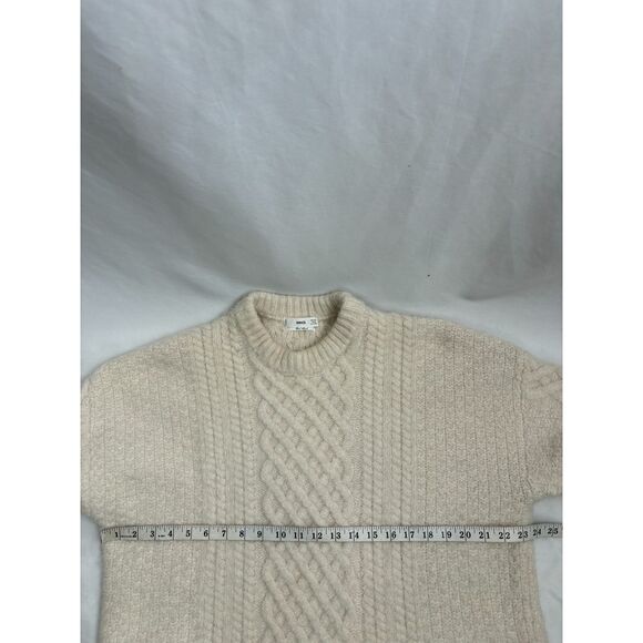 MNG Cream White Cable Knit Wool Blend Sweater Size M Crew Neck Oversized Classic - Picture 8 of 9